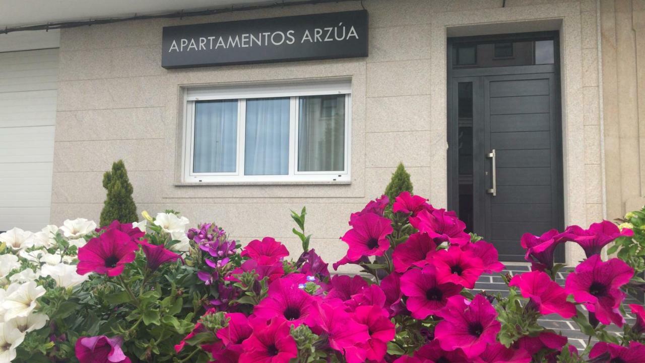 Apartamento Viviendas Uso Turístico Arzúa Exterior foto